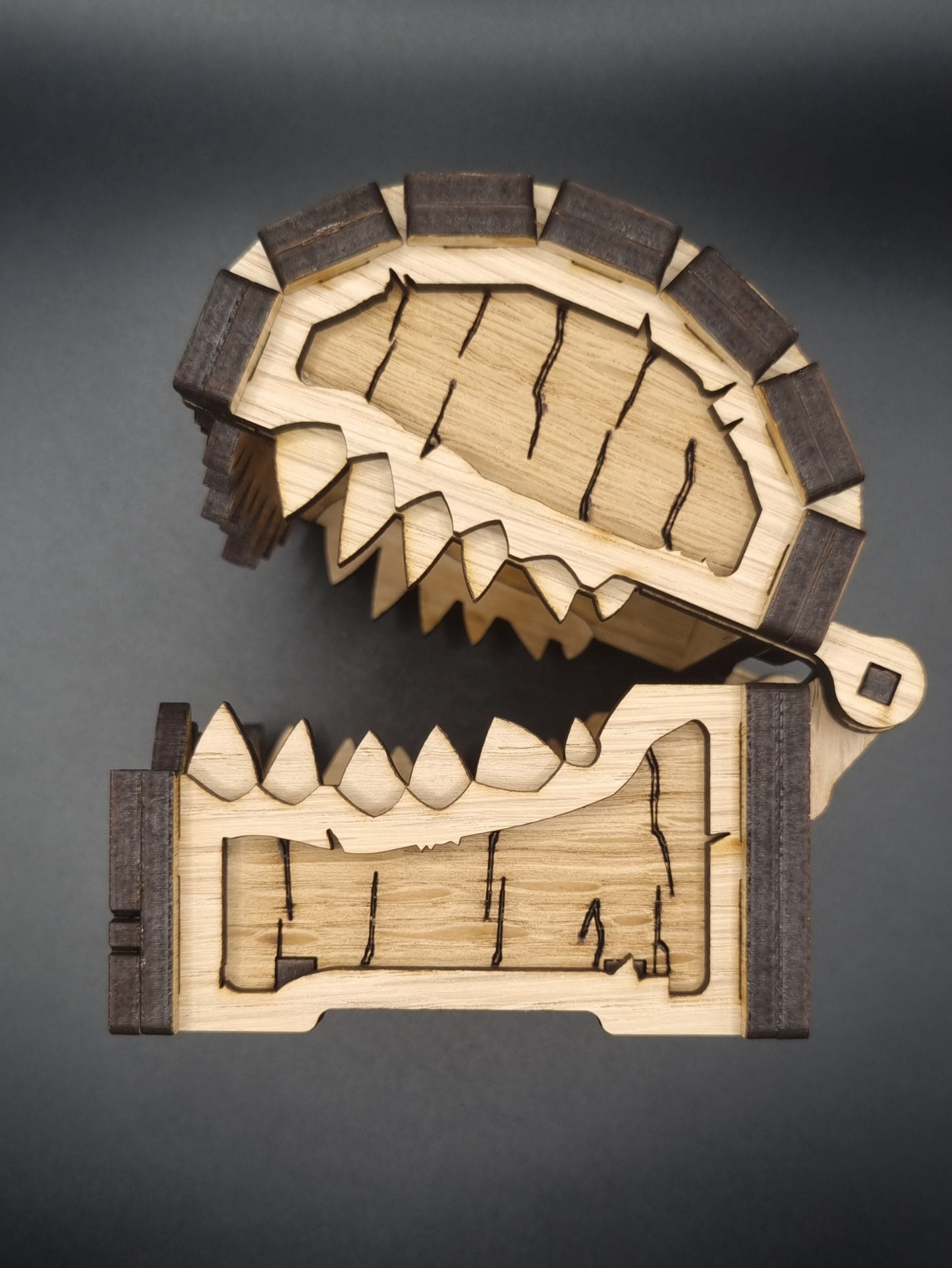 Mimic Dice Storage Chest