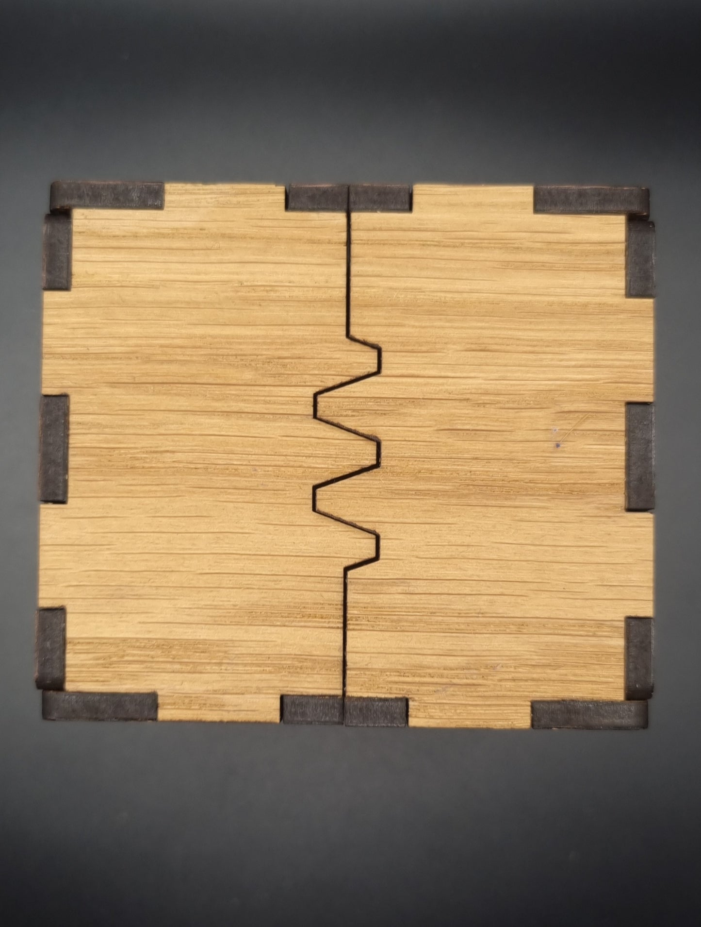 Mechanical Card Box