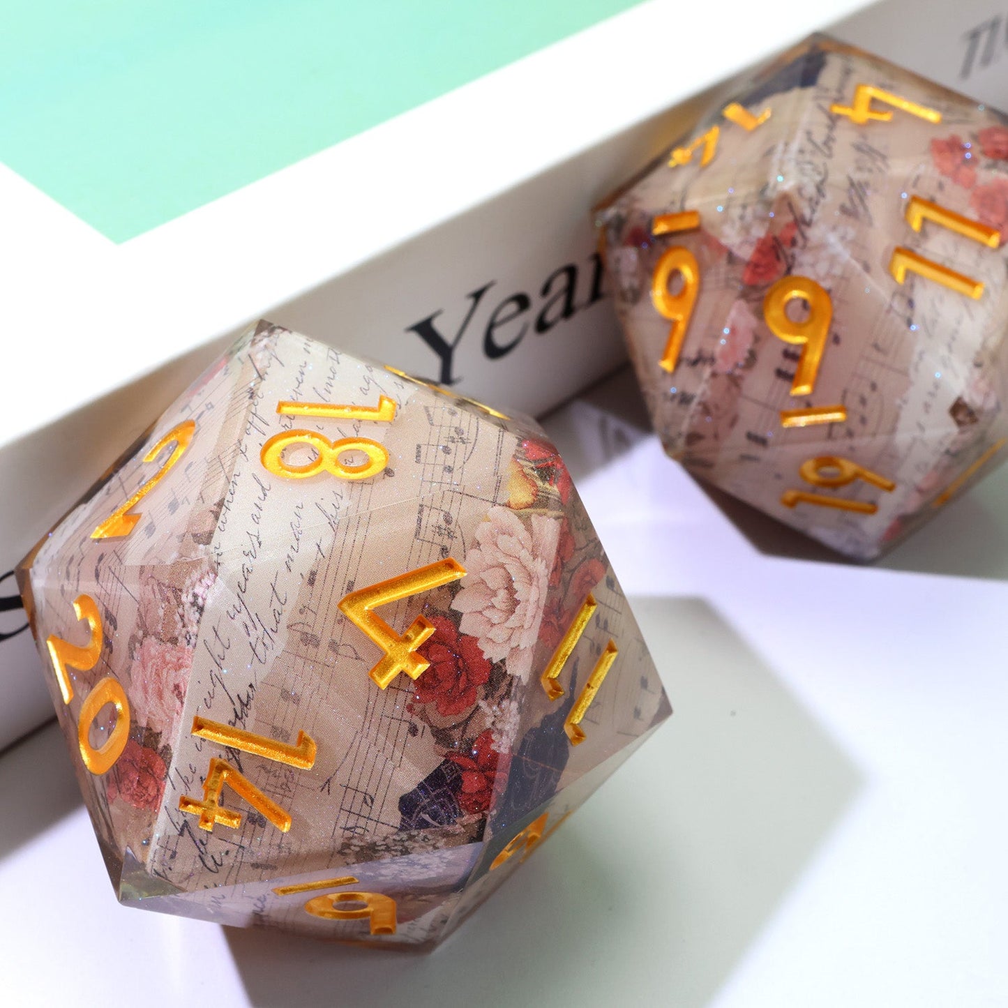 Sonnet of Thorns | 33mm D20 | Oversized Art Core Dice