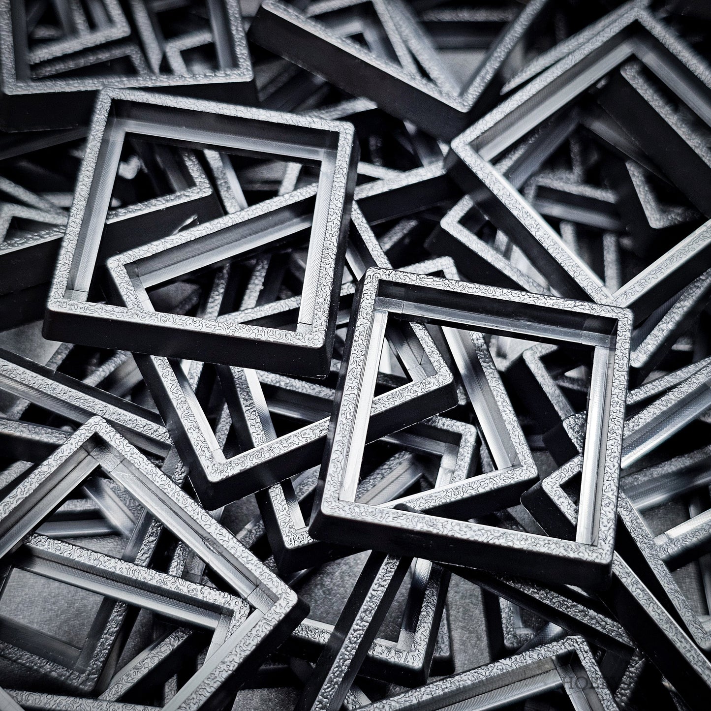 25–30mm Square Base Adapters | Injection Moulded | No Rebasing Required | Fits Popular Fantasy Miniatures