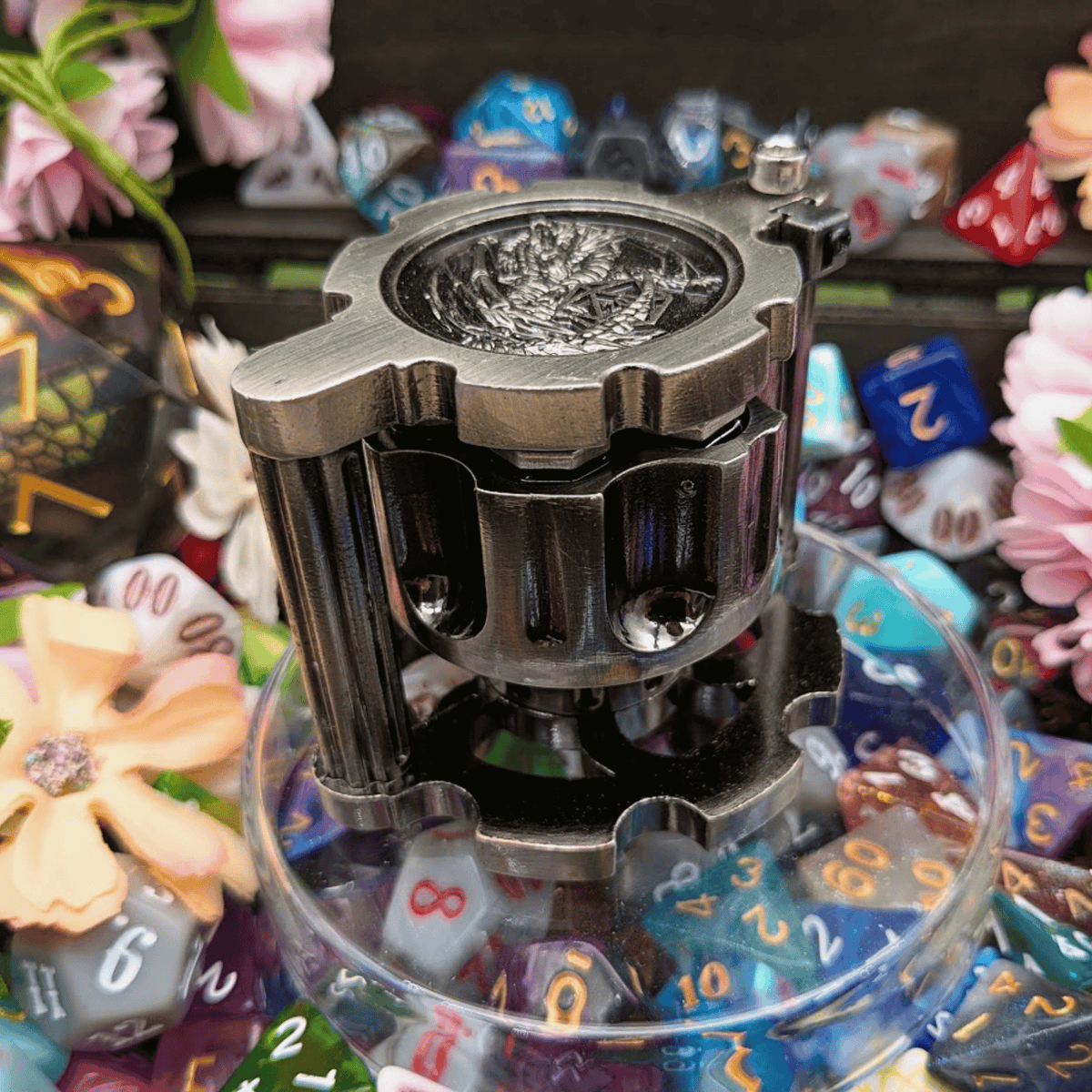 Revolver Dice Holder with Metal bullet dice