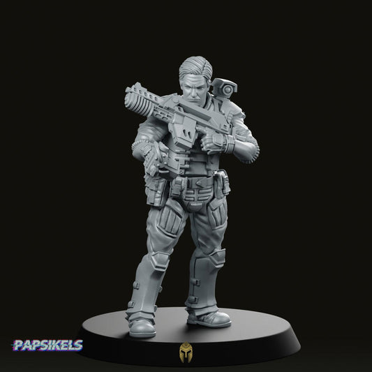 Human Colonial Marine Sgt James Meadows Miniature