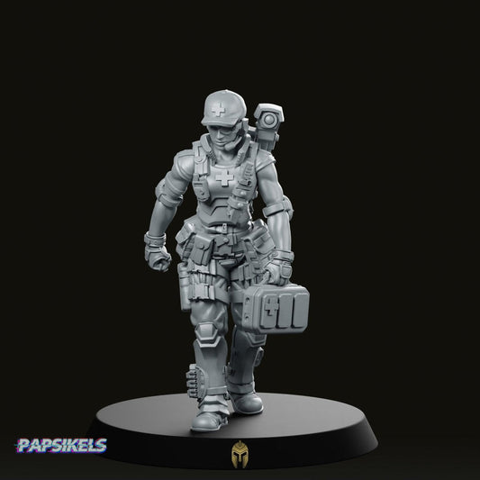Medic Daniela Bidleman Miniature